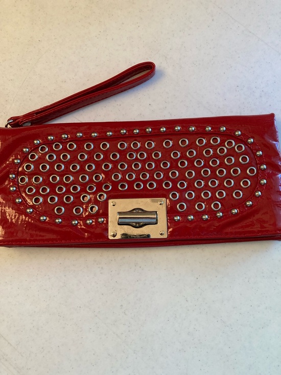 unbranded Handbags - VTG Red Patent Wristlet Clutch with Stud & Grommet Detail